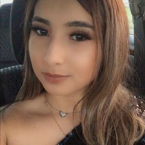 Meet your Posher, Lynette